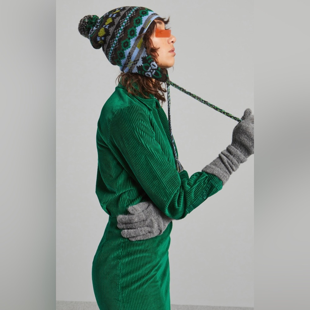 Weekend Max Mara Label-cut Bennie Hat with Pon Pon Size: OS Fall/ Winter/Holiday